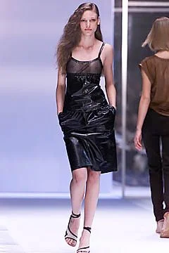 Look 16